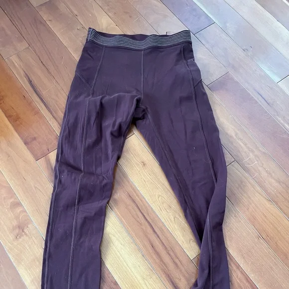Lululemon tights - Picture 1 of 3